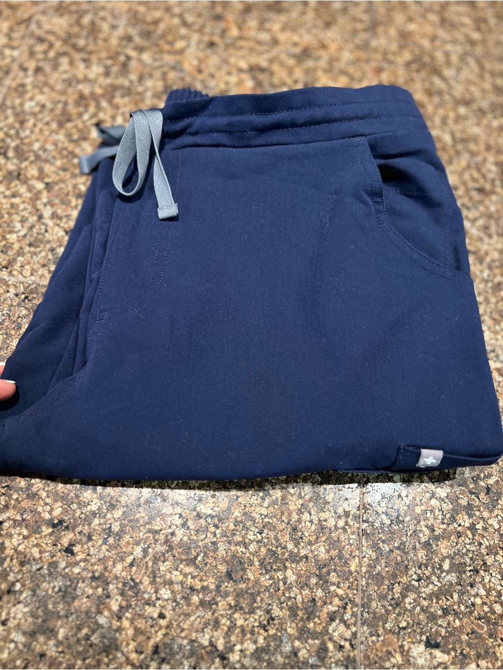 Size med 6/8 fig bottom scrubs lightly used  dark navy